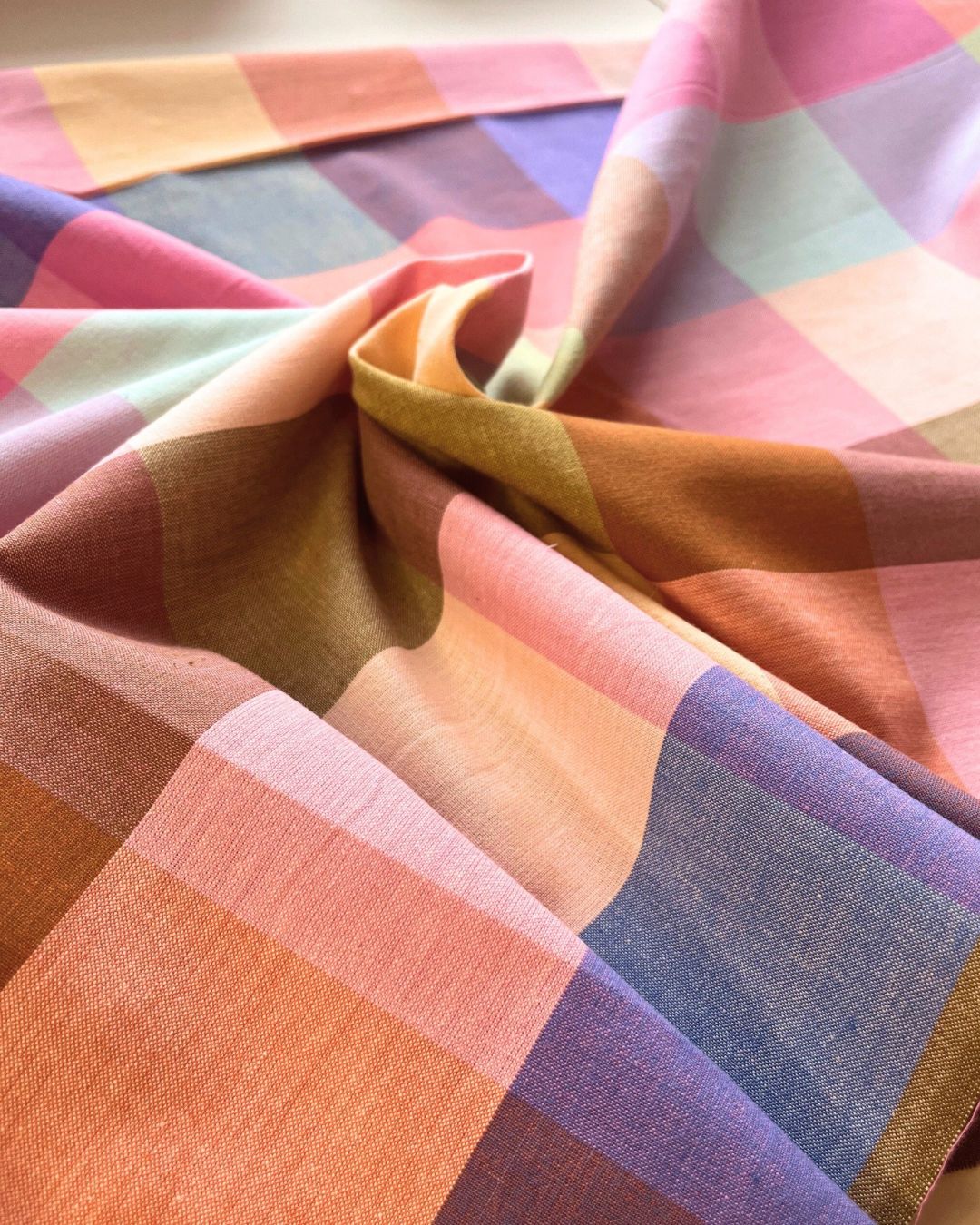 soft breathable 100% cotton fabric large check pattern