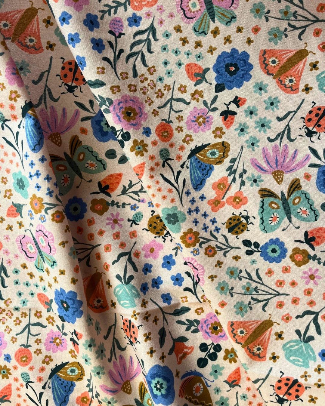Butterfly Garden Organic Cotton Fabric – Floral Frenzy by Samantha Johnson for Cloud9 Fabrics, sold in half meters, UK