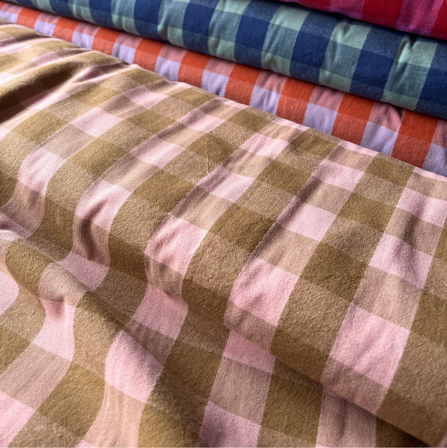 Pale pink and light brown yarn dyed gingham check cotton, 145cm wide — Oeko-Tex certified slow fashion fabric for women's dressmaking, shirt making and handmade summer wardrobe