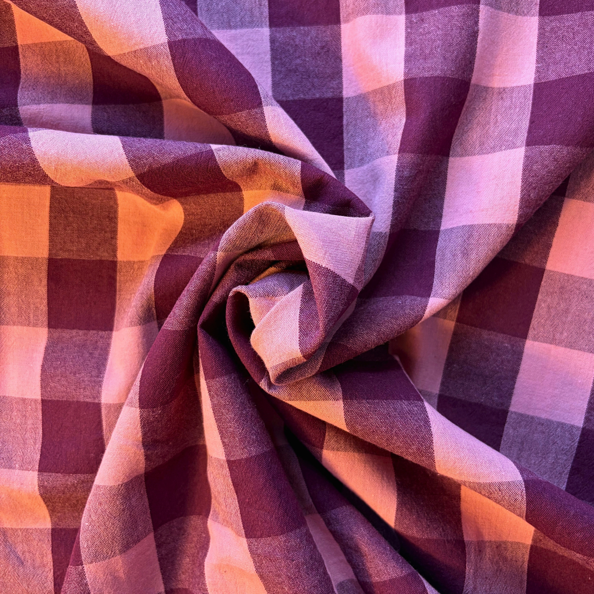 Yarn dyed cotton gingham fabric aubergine and pale pink 3cm check — Oeko-Tex certified 100% cotton woven 135gsm for slow fashion sewing children's clothing autumn dressmaking and handmade accessories